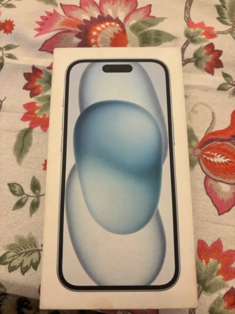 iPhone 13 -128 gb-azul - 1