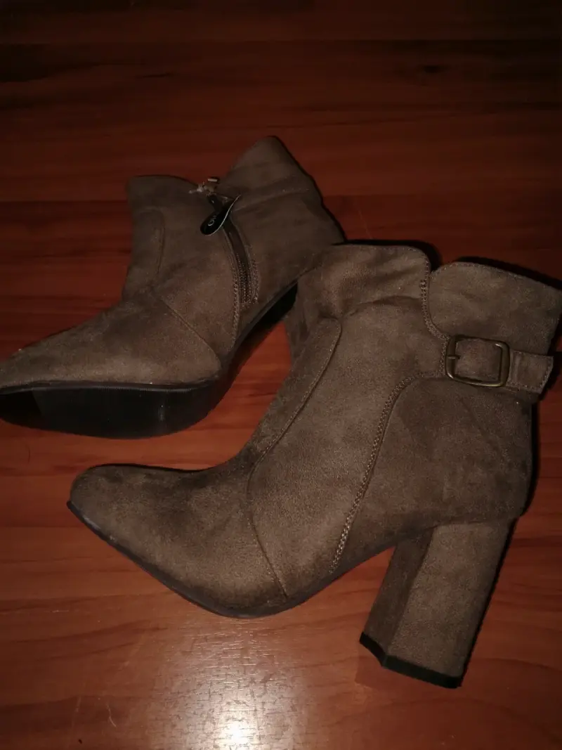 Botines de mujer negros y marrones - 3