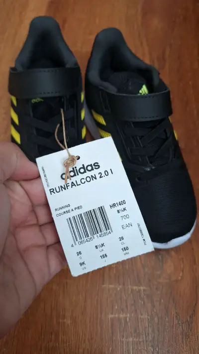 Zapatillas negras de niño nuevas - miniatura 6