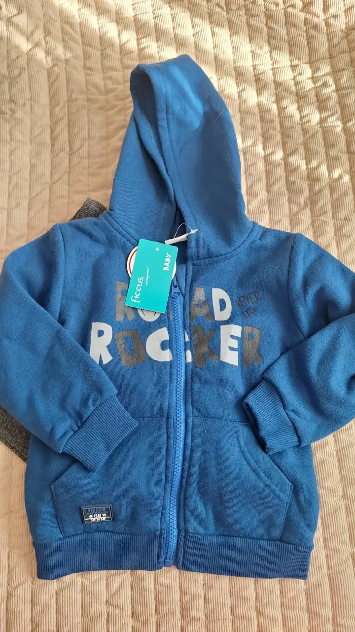 Conjunto poleron azul + buzo gris para bebe - 5
