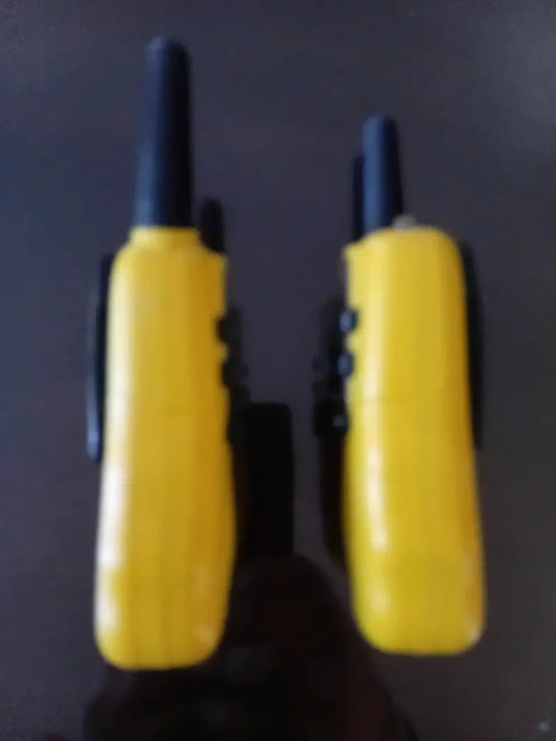 Walkie-talkies amarillos Baofeng - 3