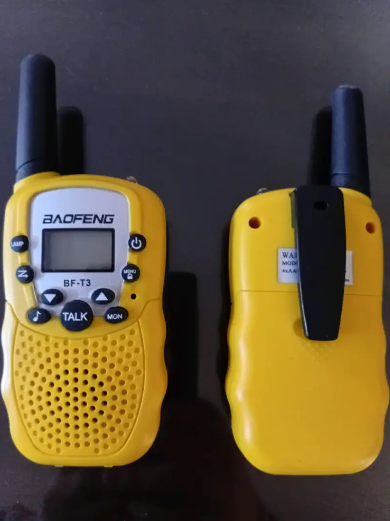 Walkie-talkies amarillos Baofeng - 4