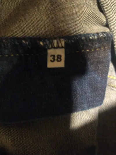 Jeans azul oscuro - miniatura 3