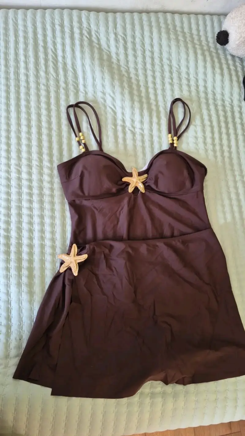 Traje de baño cafe con falda - 3