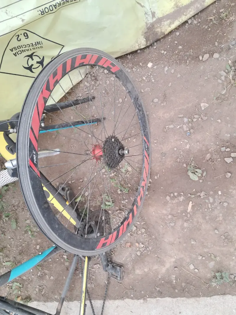 Bicicleta y ruedas (ruta) - 2