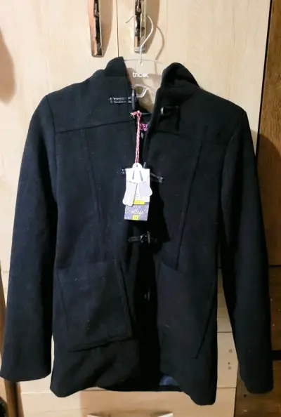 Abrigo negro con capucha talla 14 - miniatura 1