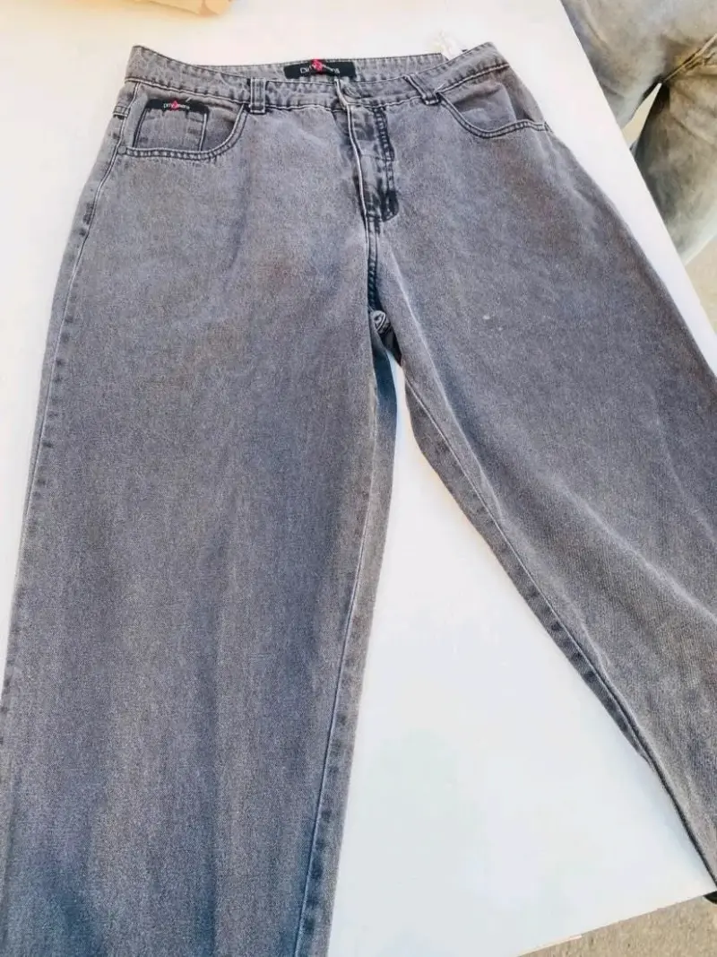 Jeans grises básicos unisex talla 42 - 1