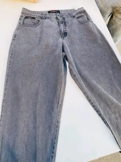Jeans grises básicos unisex talla 42 - miniatura 1