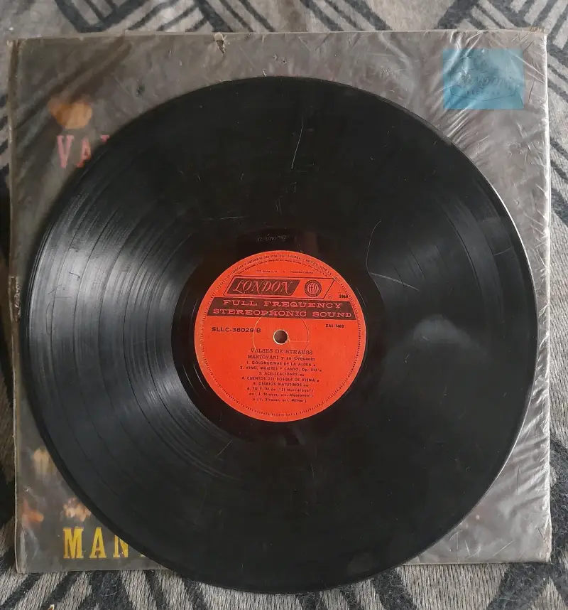 Vinilo Valses de Strauss Mantovani - 3