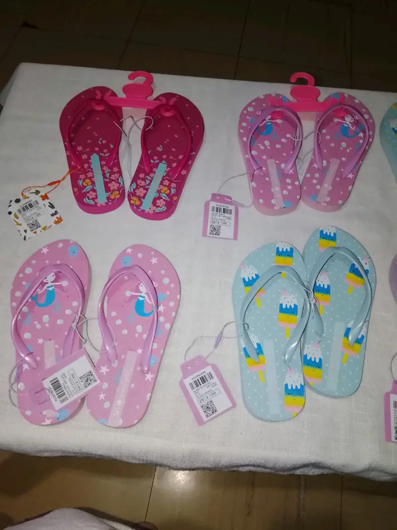 Sandalias infantiles estampadas - 1