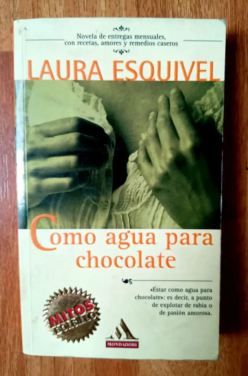 Libro 'Como agua para chocolate'