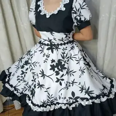 Vestido blanco con estampado floral - miniatura 2
