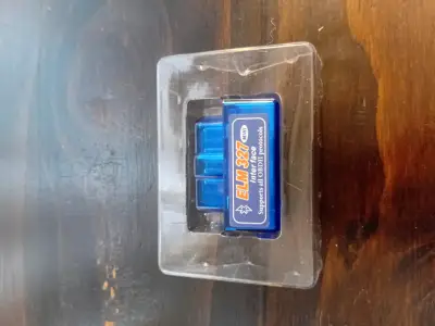 Escáner diagnóstico ELM327 OBD2 - miniatura 2