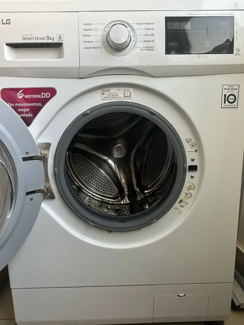 Lavadora LG Direct Drive 9kg - 3