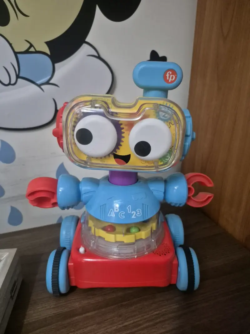Robot de juguete interactivo