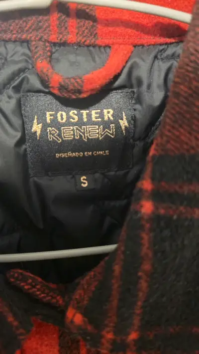 Chaqueta de cuadros rojos y negros - miniatura 2