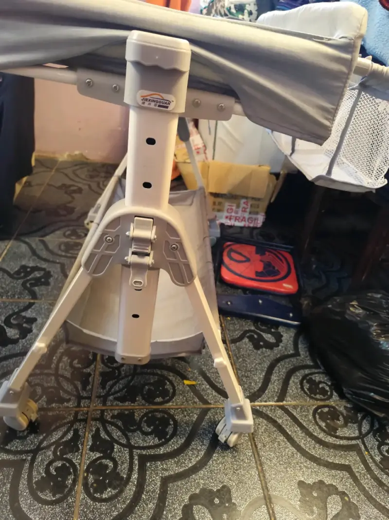 Mudador de bebé con diseño de oso - 4