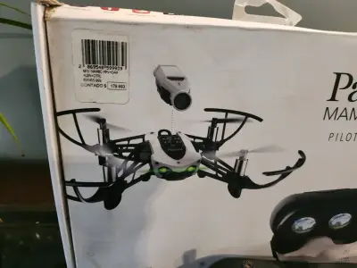 Dron Parrot Mambo FPV - miniatura 3