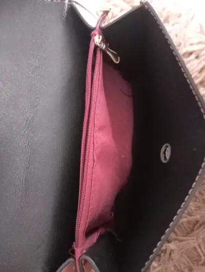 Cartera sobre efecto serpiente - miniatura 3