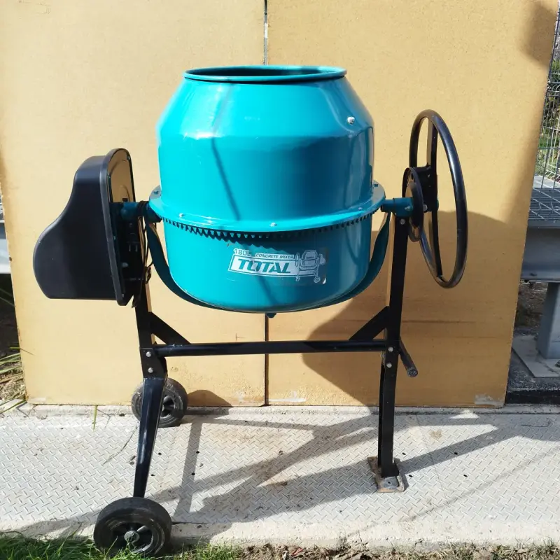 Betonera Total Tools TCM180-1 - 1