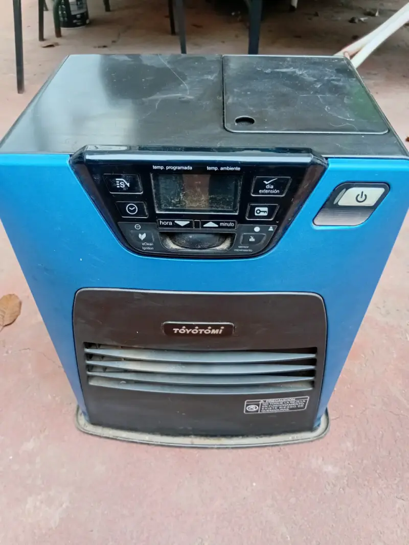 Calefactor Toyotomi azul
