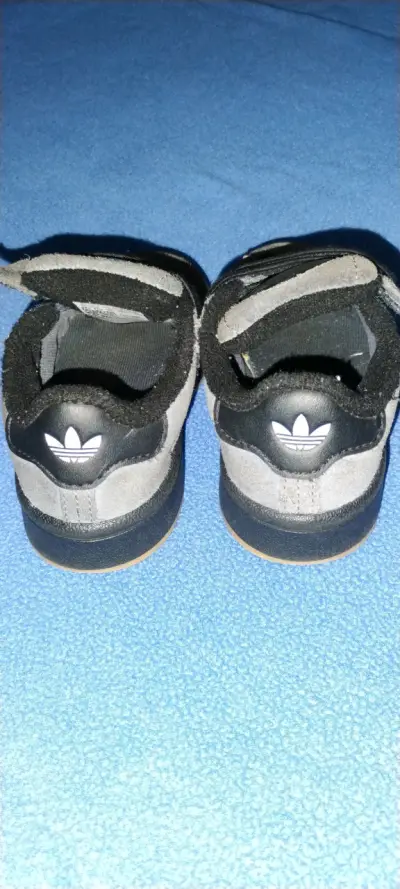 Zapatillas infantiles grises - miniatura 4