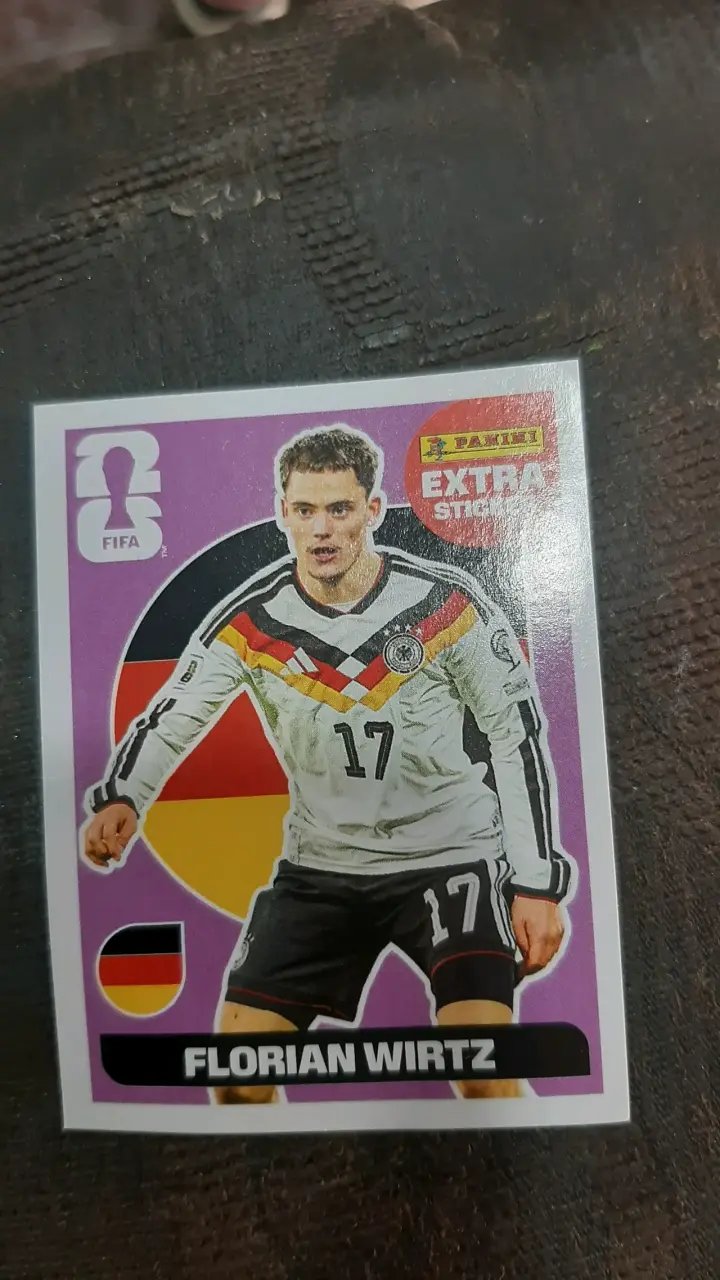 Lámina Panini Florian Wirtz