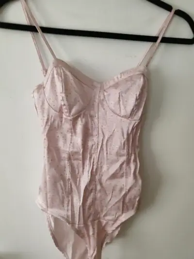 Body rosa delicado - miniatura 1