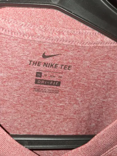 Polera deportiva Nike  palo rosa - miniatura 2