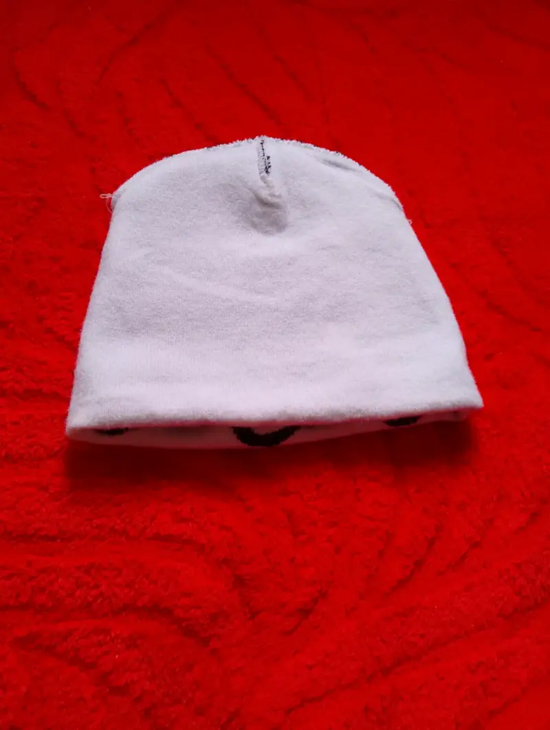 Gorro de lana con diseño - 2