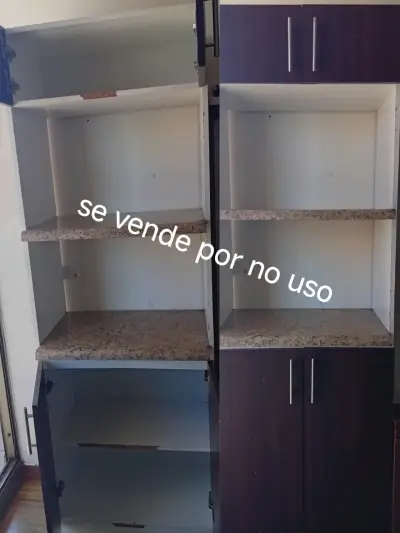 Mueble de cocina con repisas - miniatura 1