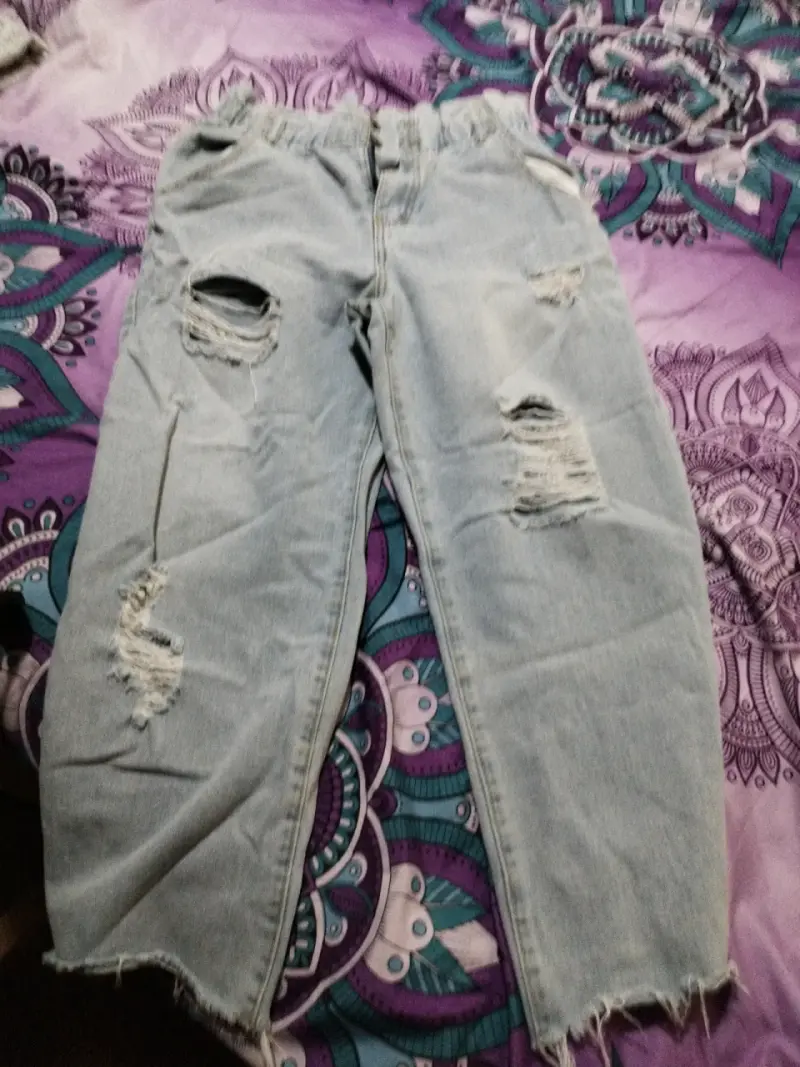 Jeans desgastados celestes