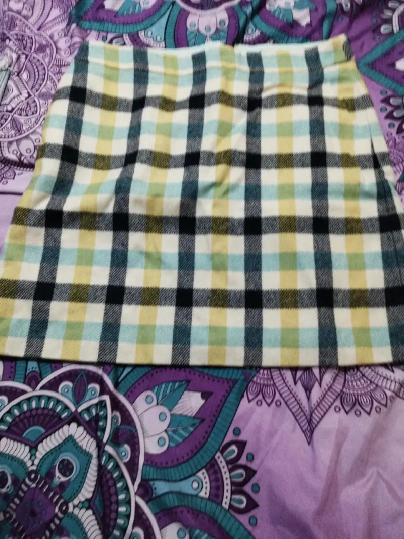 Falda a cuadros estilo retro