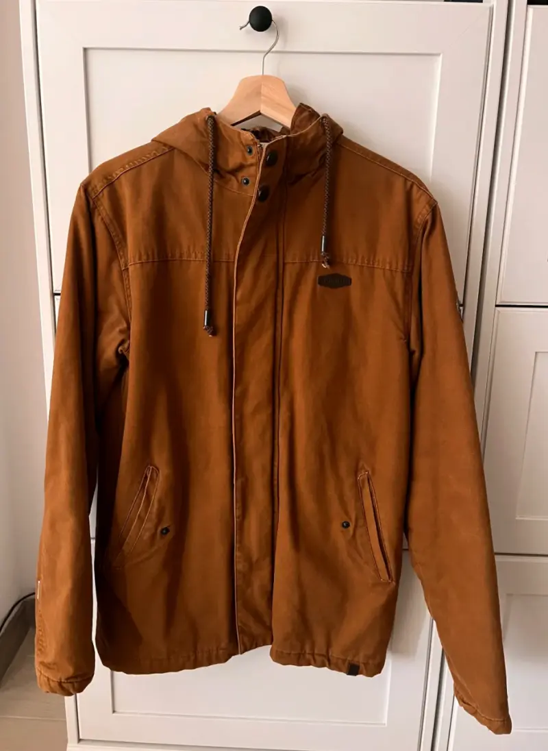 Chaqueta marrón capucha - 1