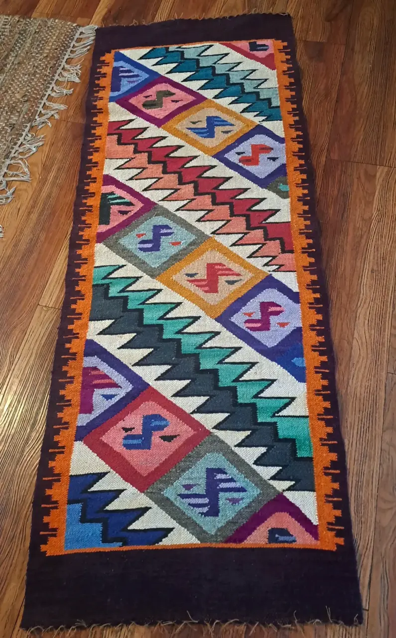 Alfombra colorida artesanal