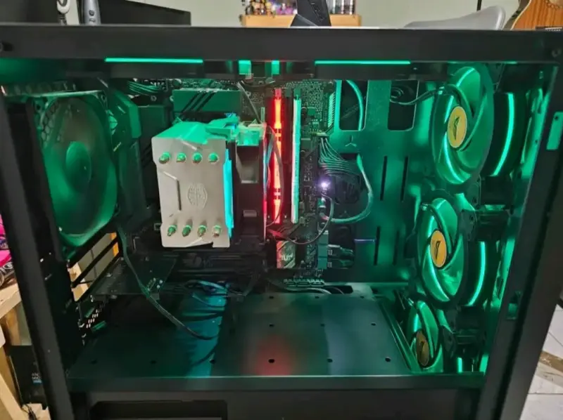 Computador de escritorio - 2