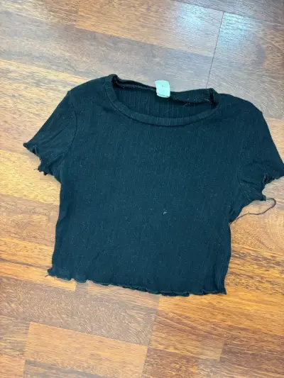 Polera negra de algodón - miniatura 1
