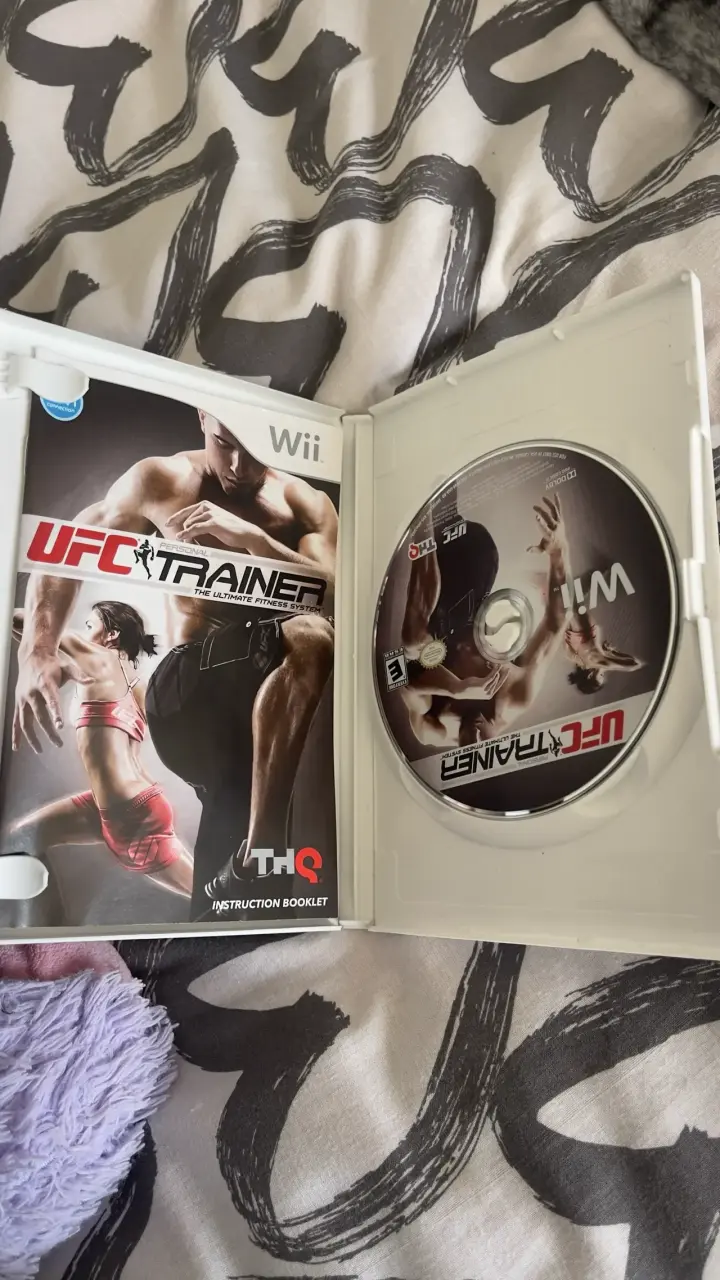 Juego Wii UFC Trainer - 1