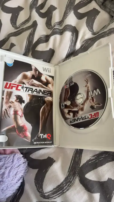 Juego Wii UFC Trainer - miniatura 1