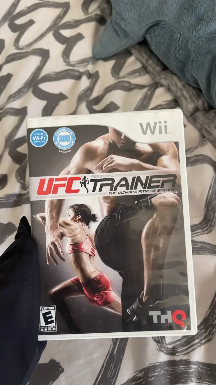 Juego Wii UFC Trainer - 3
