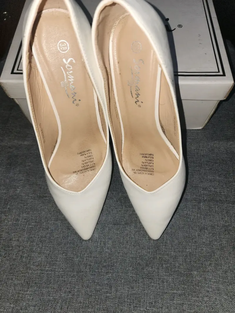 Zapatos de tacón blancos - 3