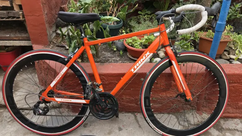 Bicicleta de ruta Trinx + 2 ruedas - 1
