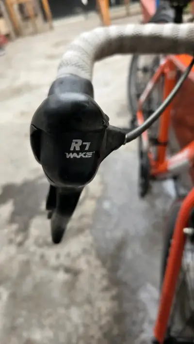 Bicicleta de ruta Trinx + 2 ruedas - miniatura 3