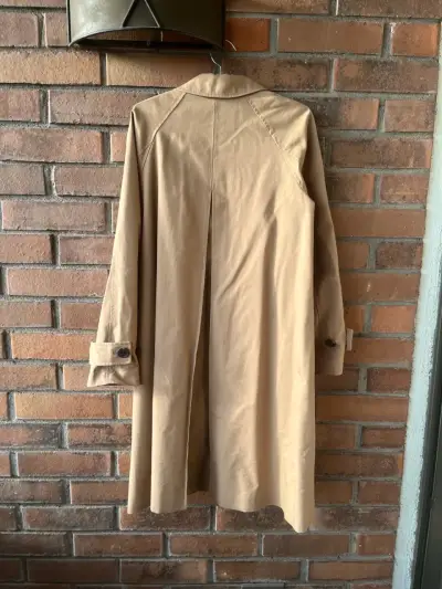 Trench beige clásico xs oversize - miniatura 4
