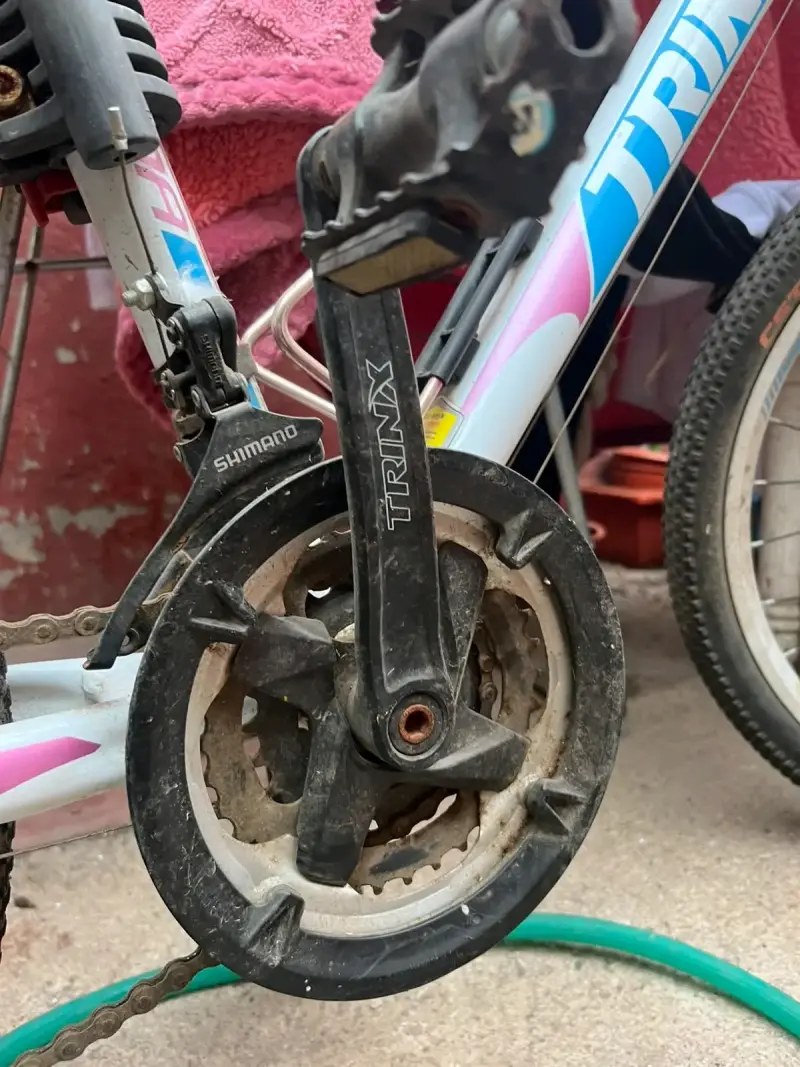 Bicicleta Trinx con silla infantil - 4