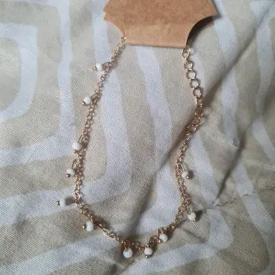 Pulsera de cadena dorada - miniatura 2