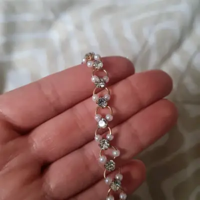 Pulsera con perlas y cristales - miniatura 1