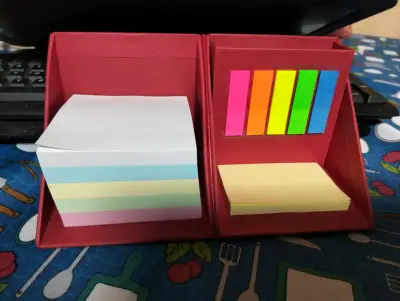 Set de notas adhesivas de colores - miniatura 1
