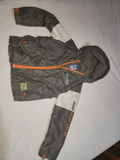 Chaqueta infantil con capucha gris - miniatura 1