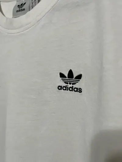 Polera blanca Adidas - miniatura 1